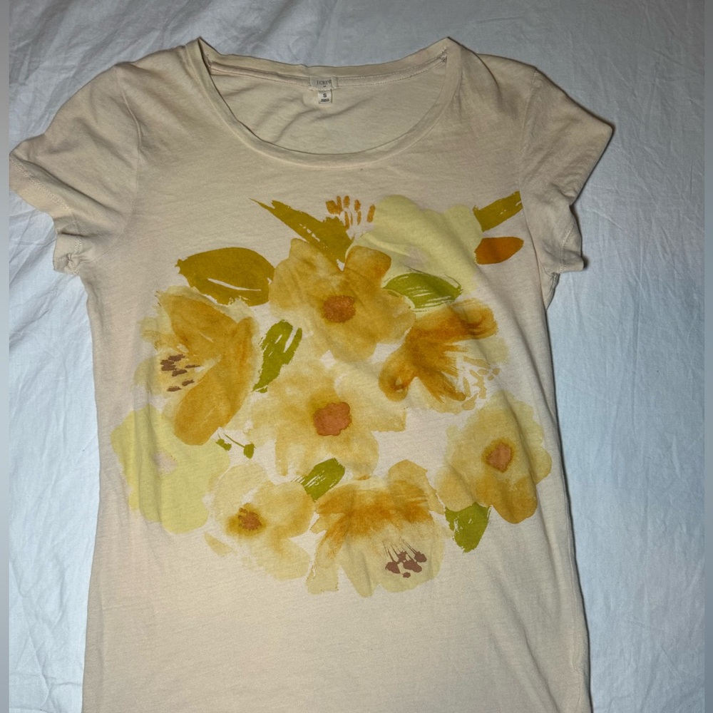 Vintage J crew yellow Y2K top with yellow and green flower details